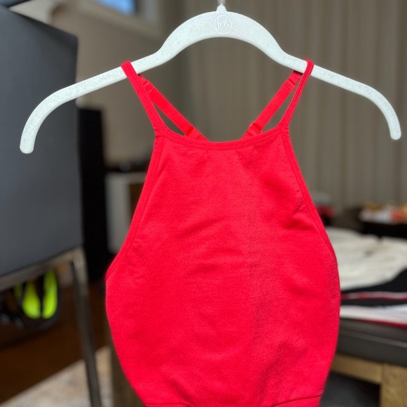 Forever 21 - Cute red croptop - Picture 1 of 3
